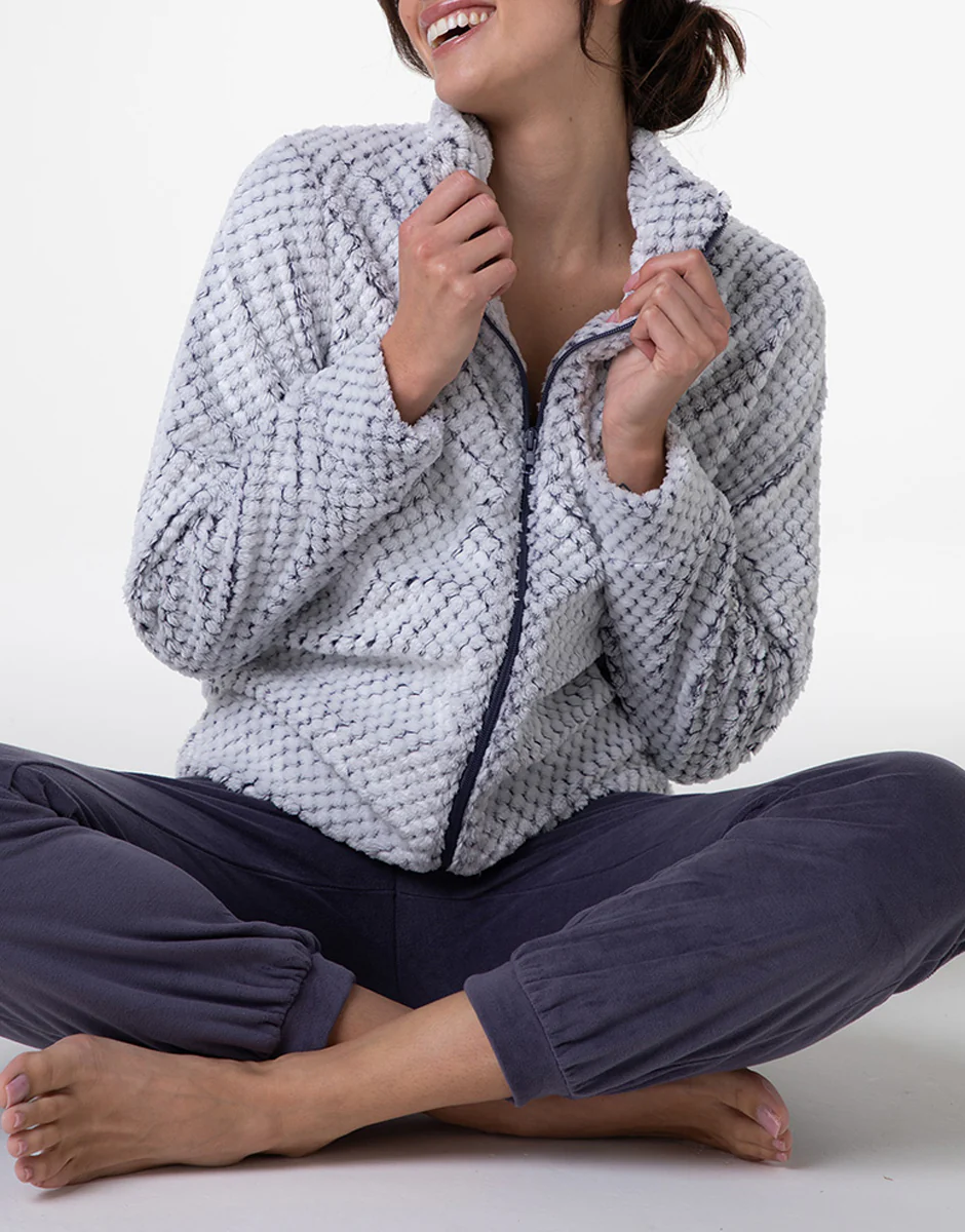 Homewear Aperto in Pelliccetta jacquard e Micropile